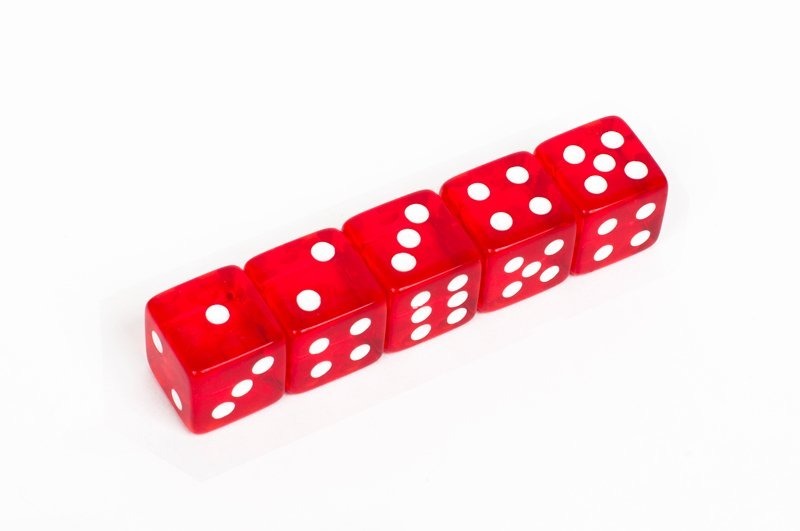 Фото Кости игральные акриловые, 12 мм, 1шт (29065) - интернет-магазин МегаТерем в Москве