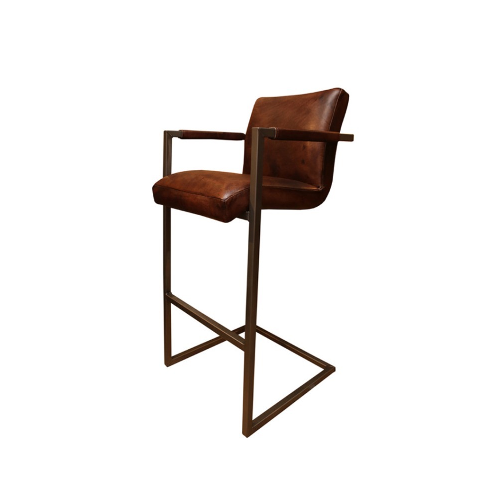 Фото Стул барный FLEET Fleet-BarChairArm, каркас металл, обивка натуральная кожа, Brown, ROOMERS FURNITURE - интернет-магазин МегаТерем в Москве
