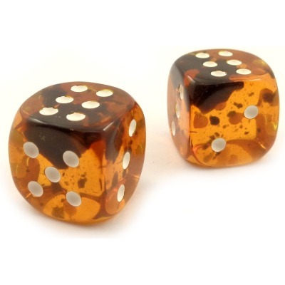 Комплект костей из янтаря 1...