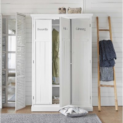 Шкаф трехстворчатый для дет...