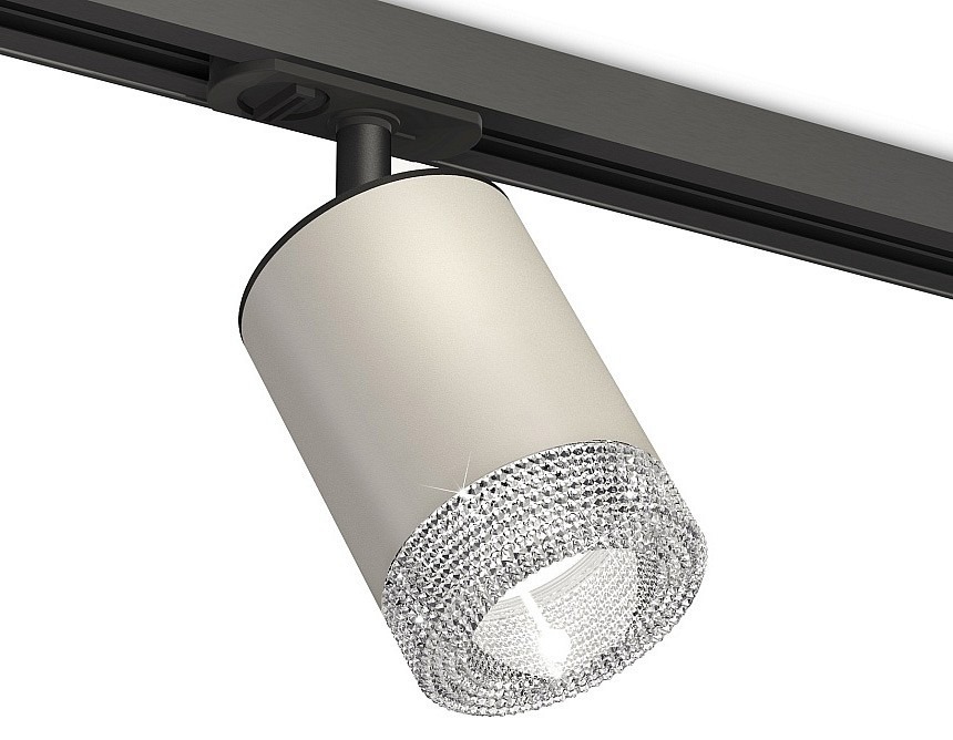 Фото Светильник на штанге Ambrella Light XT XT7423010 AMBR_XT7423010 - интернет-магазин МегаТерем в Москве