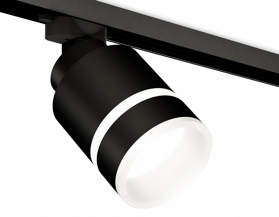 Фото Светильник на штанге Ambrella Light XT XT8111004 AMBR_XT8111004 - интернет-магазин МегаТерем в Москве