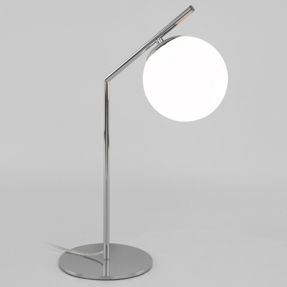 Фото Настольная лампа декоративная Eurosvet Frost 01082/1 хром EV_a050096 - интернет-магазин МегаТерем в Москве