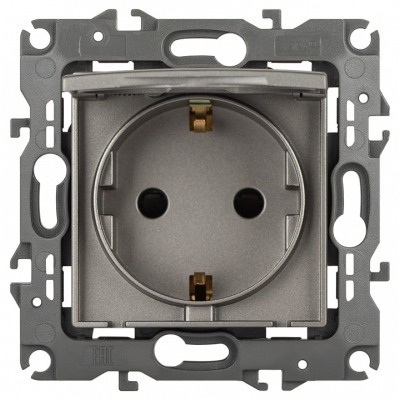 Розетка с заземлением и со ...