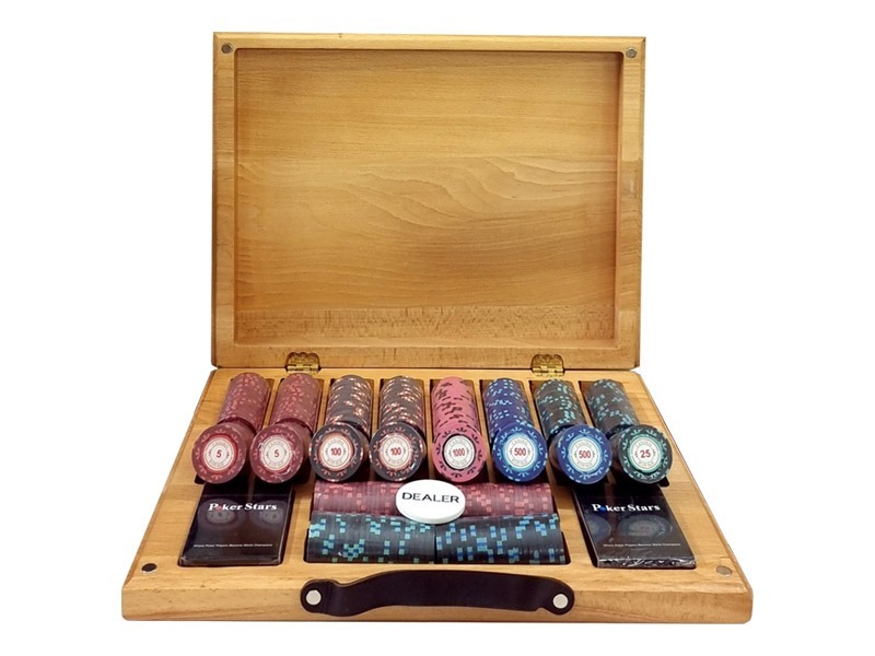 Фото Набор для покера Casino Royale на 500 фишек в кейсе из бука, Partida (64598) - интернет-магазин МегаТерем в Москве