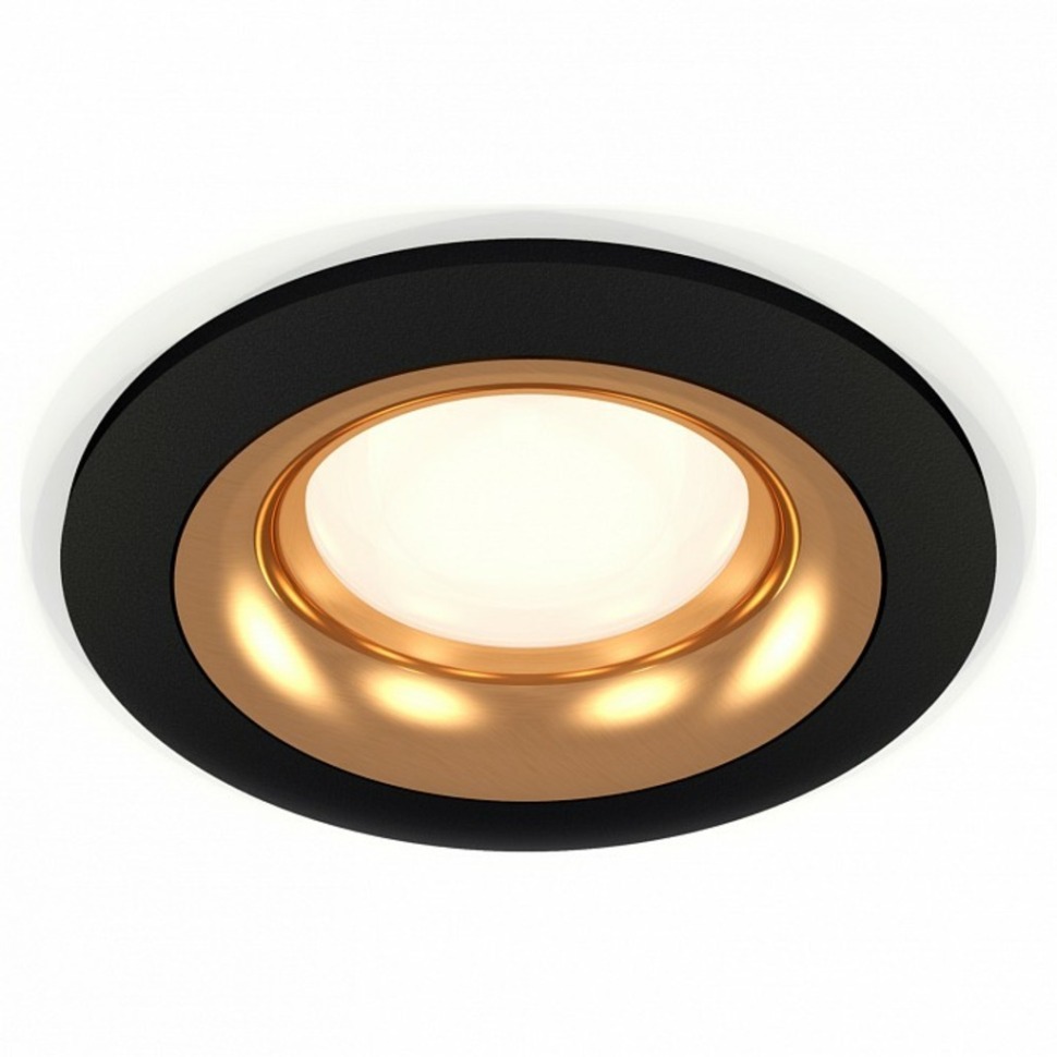 Фото Встраиваемый светильник Ambrella Light XC XC7622005 AMBR_XC7622005 - интернет-магазин МегаТерем в Москве