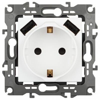 Розетка с заземлением и со ...