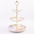 Фото Конфетница 3х-ярусная Розовый сад LORAINE (60265) - интернет-магазин МегаТерем в Москве