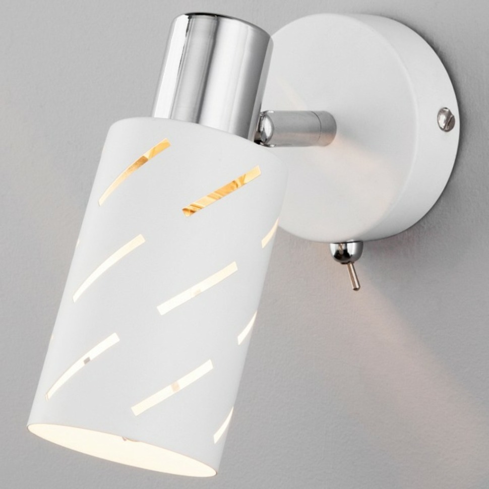 Фото Бра Eurosvet Fente 20090/1 белый/хром EV_a050198 - интернет-магазин МегаТерем в Москве