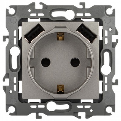 Розетка с заземлением и со ...