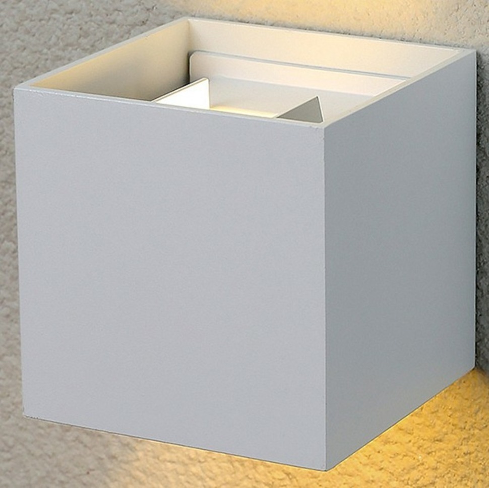 Фото Накладной светильник Elektrostandard Winner a038412 ELK_a038412 - интернет-магазин МегаТерем в Москве