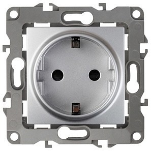 Фото Розетка с заземлением, без рамки Эра Эра 12 12-2001-03 ER_B0014683 - интернет-магазин МегаТерем в Москве