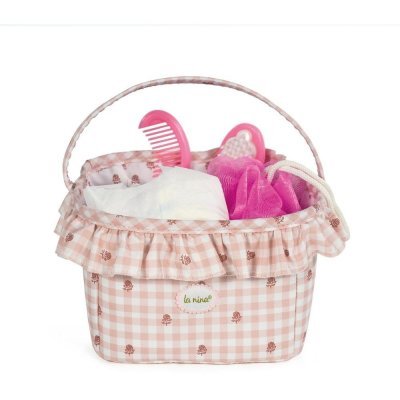 Корзинка с принадлежностями...