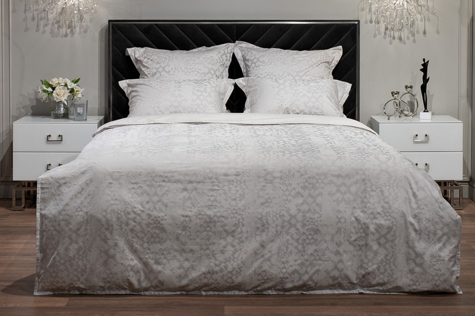 Фото Комплект постельного белья Маттео,бежевый, 200*220- 1шт,50*70 -2шт (TT-00013966) - интернет-магазин МегаТерем в Москве