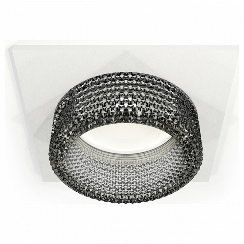 Фото Встраиваемый светильник Ambrella Light XC XC6520041 AMBR_XC6520041 - интернет-магазин МегаТерем в Москве