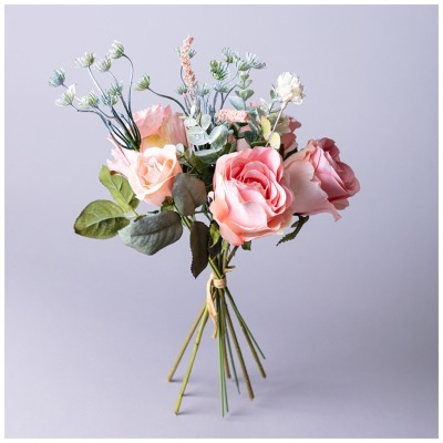 Букет искусственных цветов ...