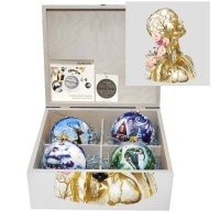Новогодний набор на 4 шара Фарфоровая душа с кристаллами Swarovski (2568)