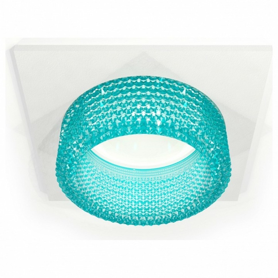 Фото Встраиваемый светильник Ambrella Light XC XC6520043 AMBR_XC6520043 - интернет-магазин МегаТерем в Москве