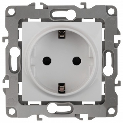 Розетка с заземлением и со ...