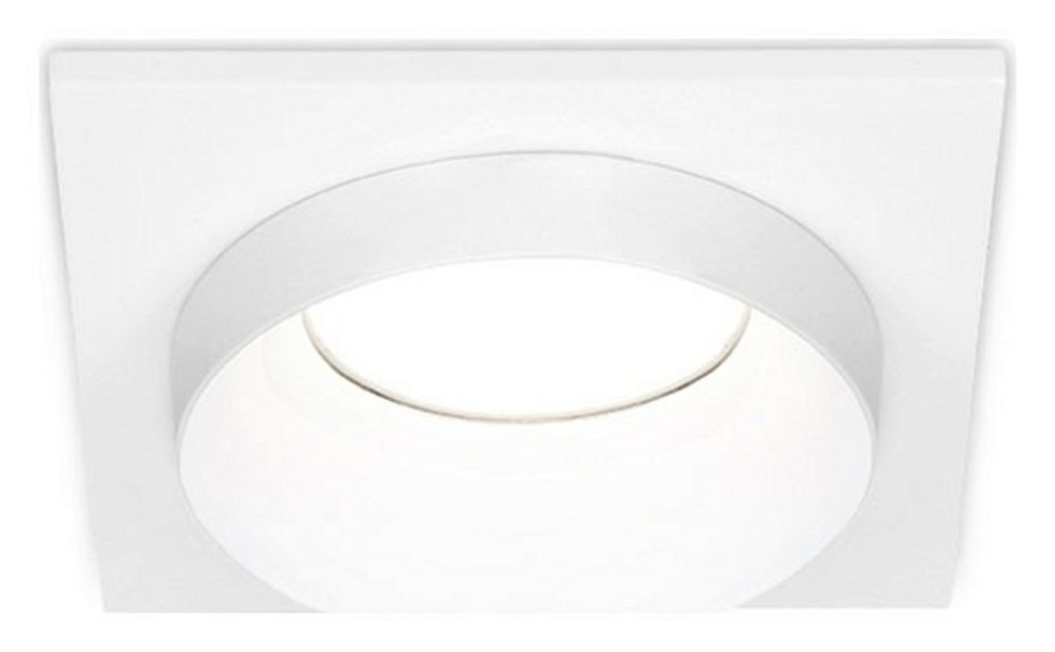 Фото Встраиваемый светильник Ambrella Light TN TN165 AMBR_TN165 - интернет-магазин МегаТерем в Москве