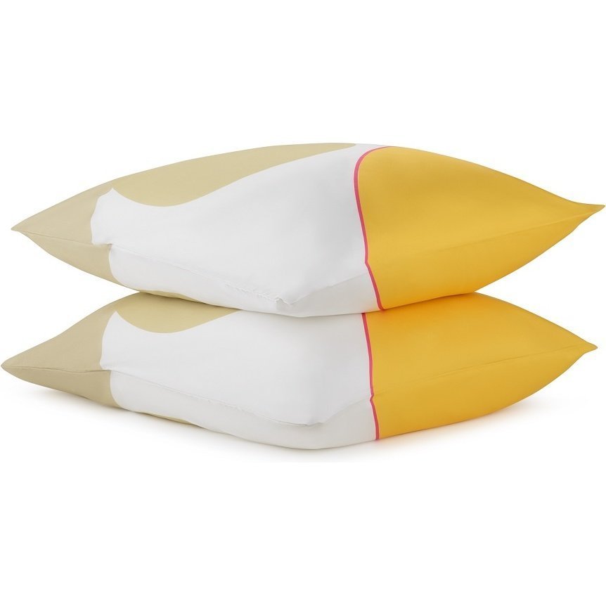 Фото Набор из двух наволочек из сатина  горчичного цвета с авторским принтом из коллекции freak fruit, 70х70 см (70533) - интернет-магазин МегаТерем в Москве