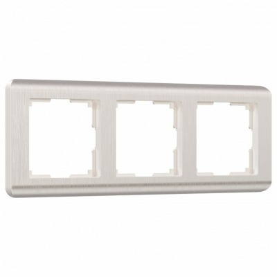 Рамка на 3 поста Werkel Str...