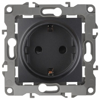 Розетка с заземлением и со ...