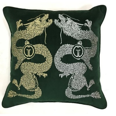 Подушка вышивка Пара дракон...