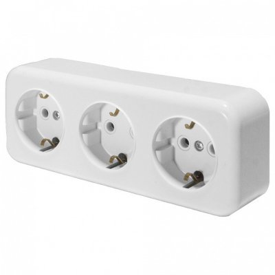 Розетка с заземлением Stekk...