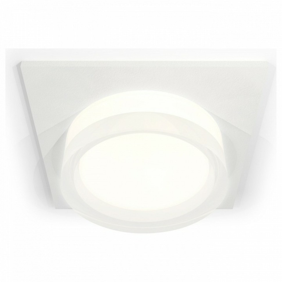 Фото Встраиваемый светильник Ambrella Light XC XC6520066 AMBR_XC6520066 - интернет-магазин МегаТерем в Москве