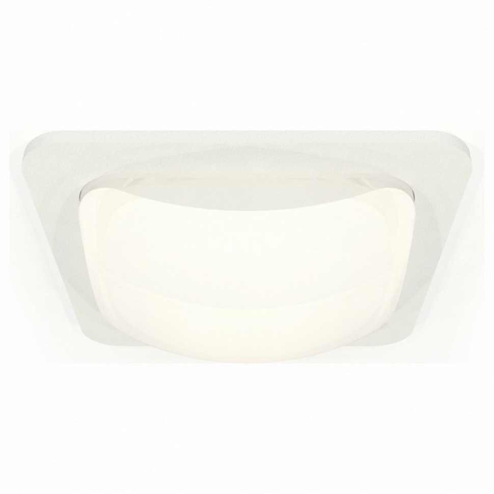 Фото Встраиваемый светильник Ambrella Light XC XC7901014 AMBR_XC7901014 - интернет-магазин МегаТерем в Москве