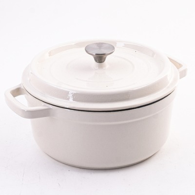 Кастрюля чугунная 3,6 л MAY...