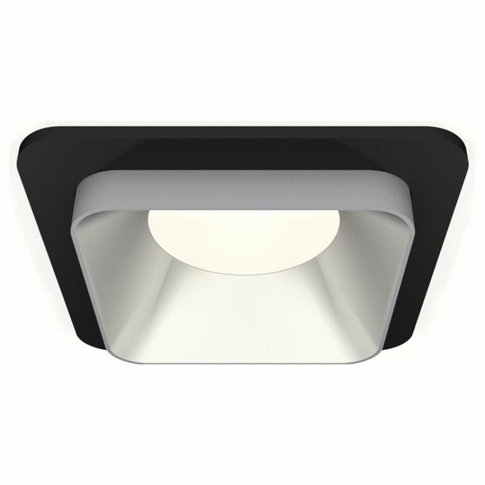 Фото Встраиваемый светильник Ambrella Light XC XC7902003 AMBR_XC7902003 - интернет-магазин МегаТерем в Москве