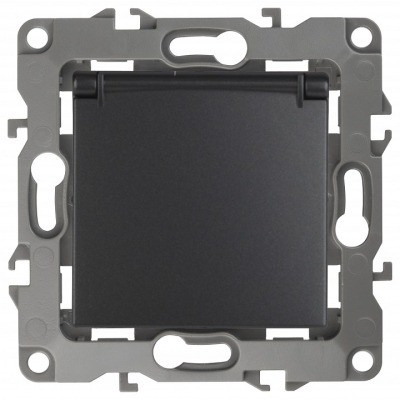 Розетка с заземлением и со ...