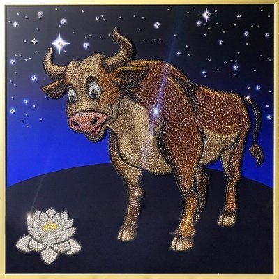 Картина Бык с лотосом с кри...