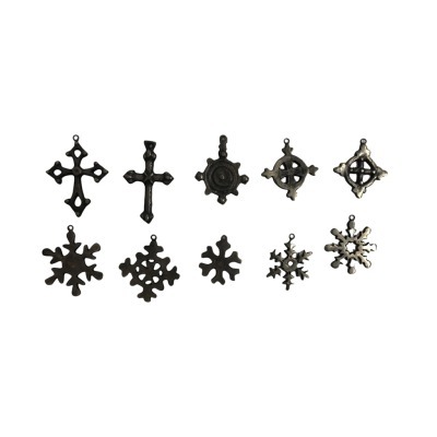 Набор елочных игрушек из 10...