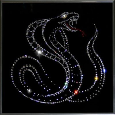 Картина Кобра с кристаллами...