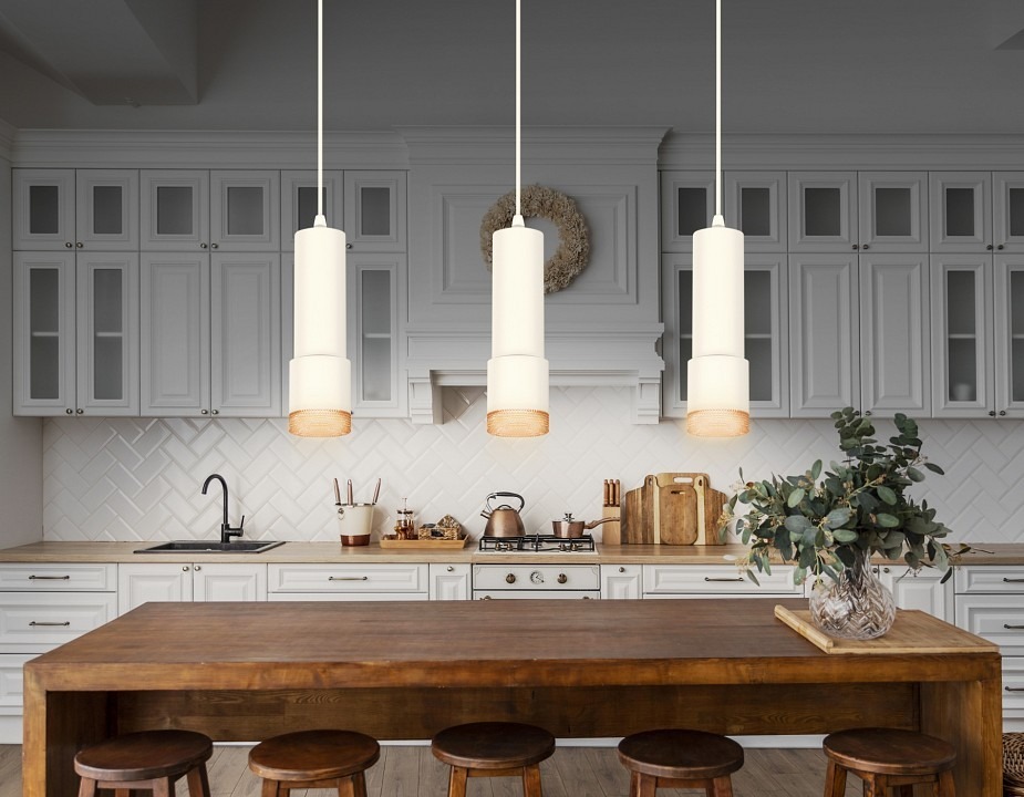 Фото Подвесной светильник Ambrella Light XP XP7401005 AMBR_XP7401005 - интернет-магазин МегаТерем в Москве