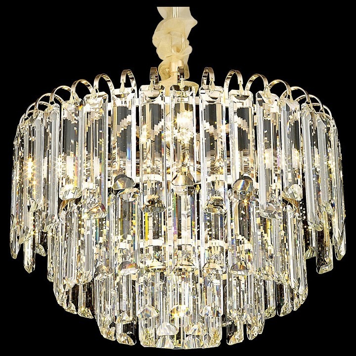 Фото Подвесная люстра Wertmark Krista WE130.05.303 - интернет-магазин МегаТерем в Москве