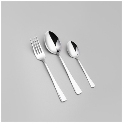 Набор столовых приборов на ...