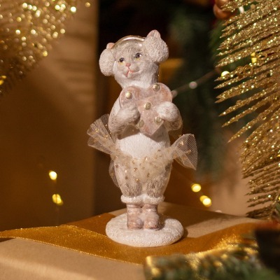 Статуэтка "кошечка с с...