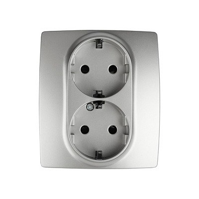 Розетка двойная с заземлени...