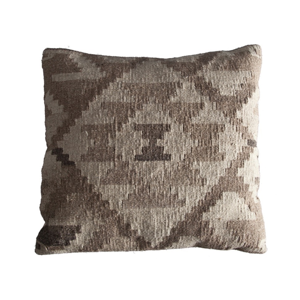 Фото Подушка Аталания SL9235-SET/X016, шерсть, текстиль, mixed, ROOMERS FURNITURE - интернет-магазин МегаТерем в Москве