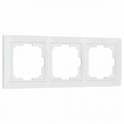 Рамка на 3 поста Werkel Sna...