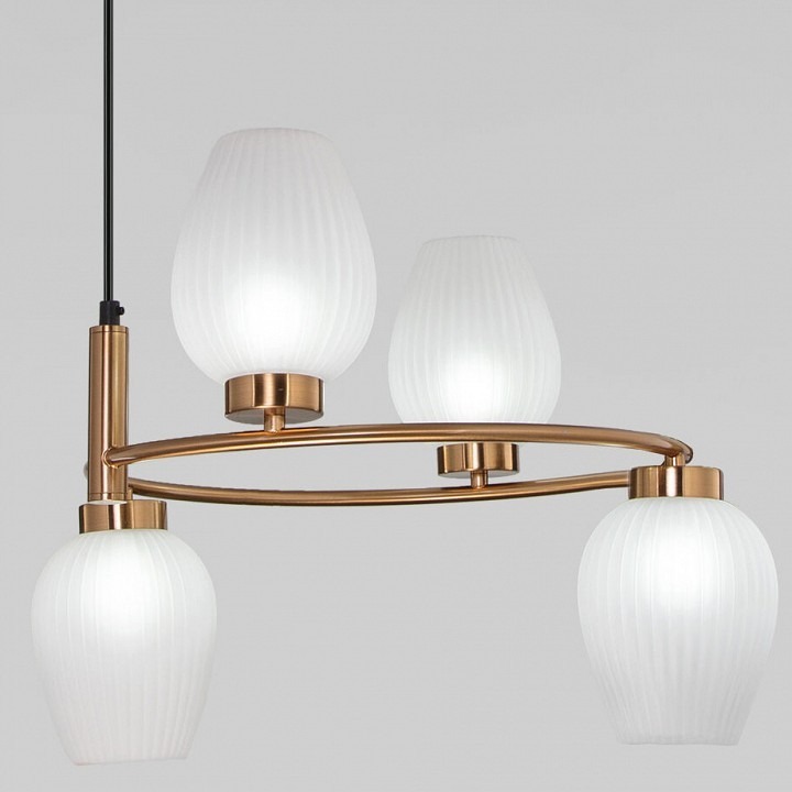 Фото Подвесная люстра Eurosvet Alva 30183/4 латунь EV_a064682 - интернет-магазин МегаТерем в Москве