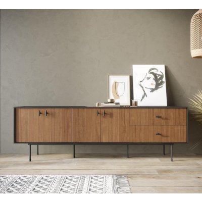 Комод с четырьмя дверками и...