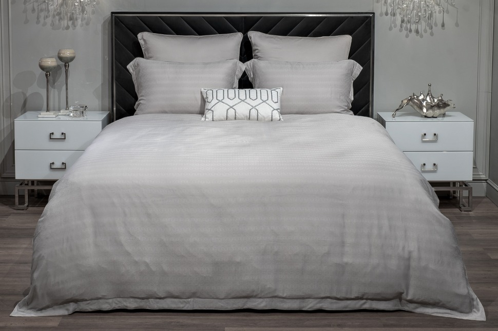 Фото Комплект постельного белья Гарда, бамбук, серый, Двуспальный евро (200*220) (TT-00014566) - интернет-магазин МегаТерем в Москве