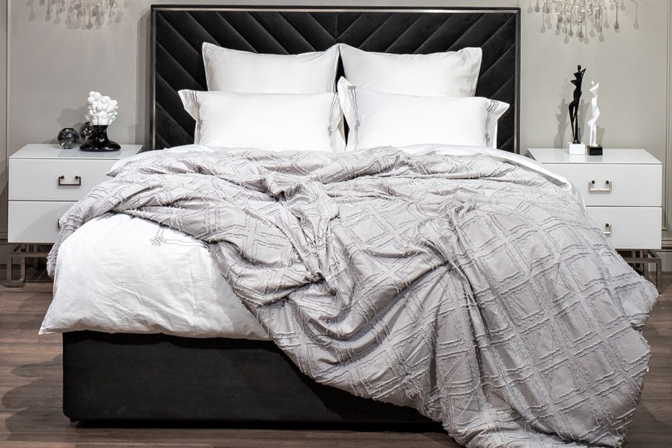 Фото Покрывало Квадро серое 180*230 (TT-00013975) - интернет-магазин МегаТерем в Москве