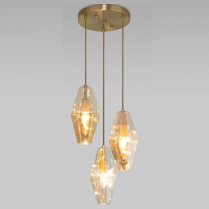 Фото Подвесной светильник Eurosvet Prism 50236/3 янтарный EV_a058960 - интернет-магазин МегаТерем в Москве