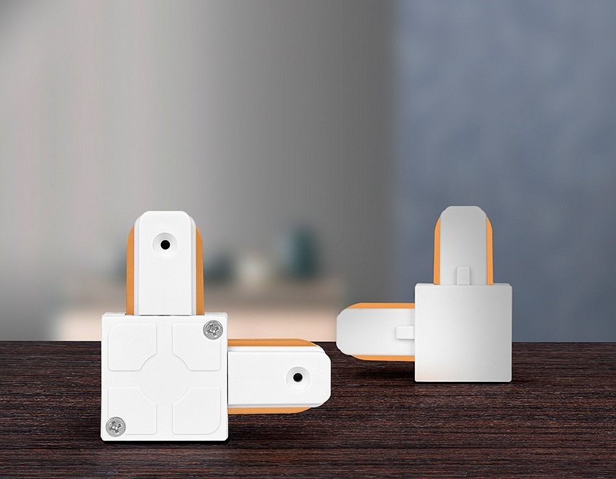 Фото Соединитель угловой внутренний для треков накладных Ambrella Light GL GL7070 AMBR_GL7070 - интернет-магазин МегаТерем в Москве